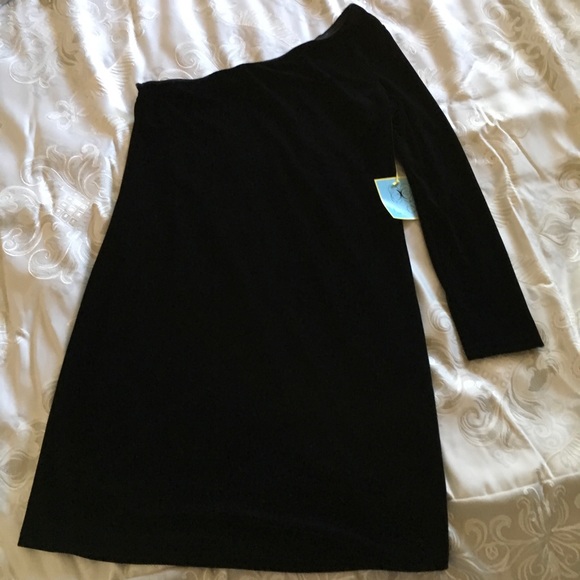 CeCe Cynthia Steffe One shoulder Velvet Dress - Picture 2 of 5